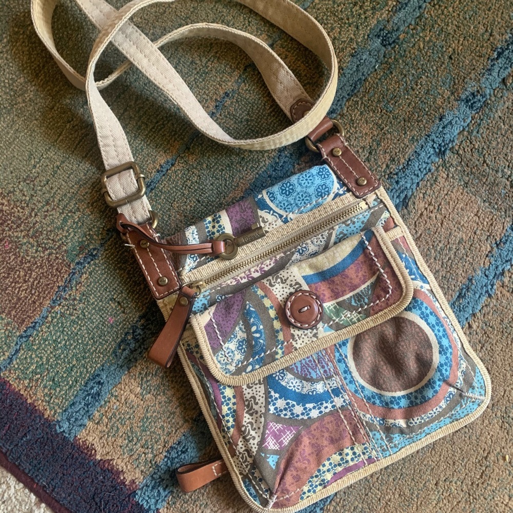 Super cute boho patterned canvas crossbody by Fossil